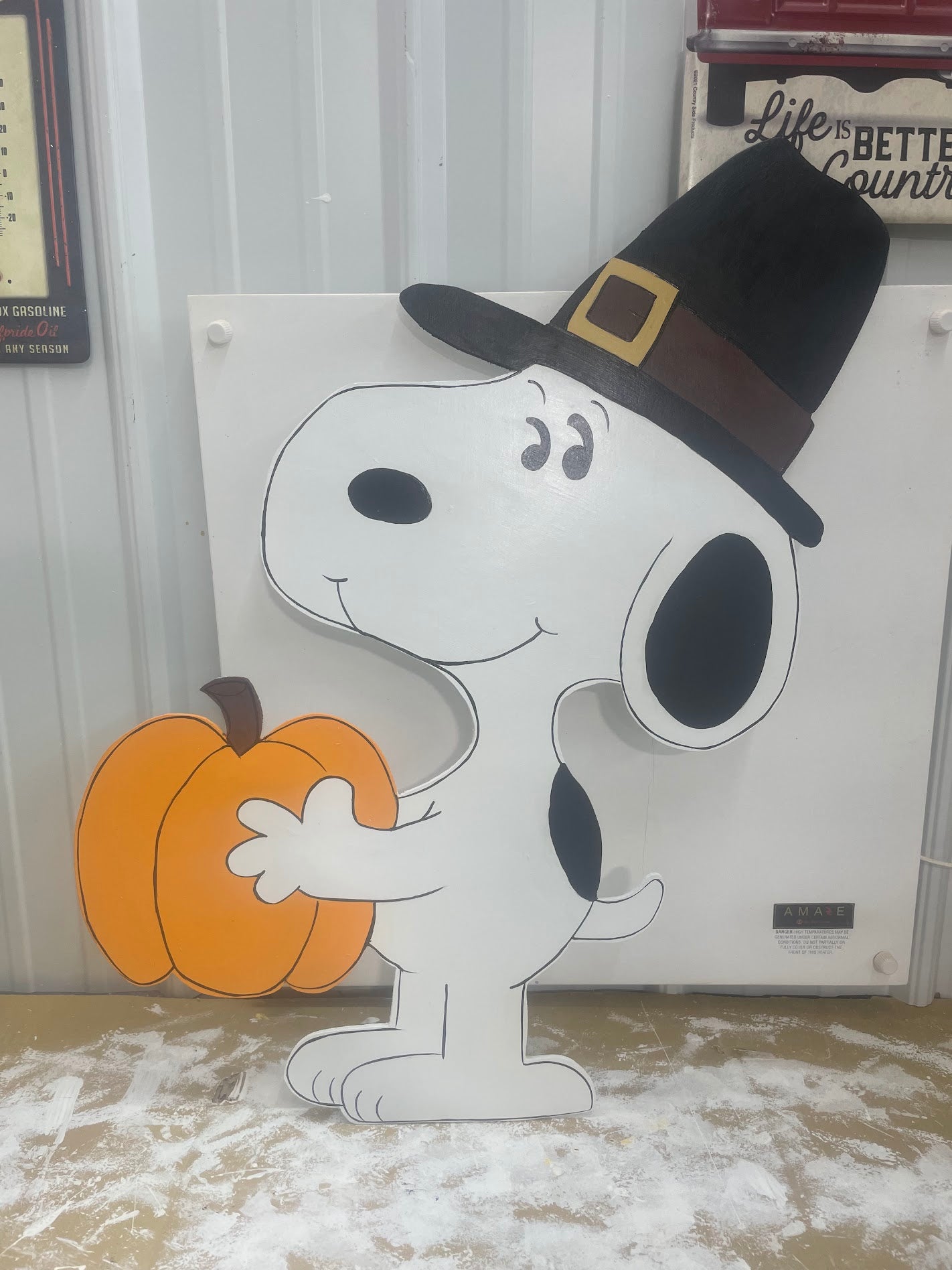 Hand Painted Wood Yard Art - Pilgrim Thanksgiving Snoopy - Fall - Outdoor Lawn Decoration