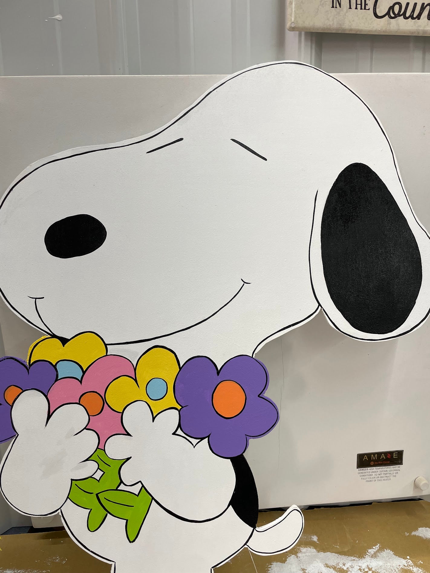 Hand Painted Wood Yard Art - Snoopy with Flower Bouquet - Spring or Easter Lawn Decoration - Outdoor Ready