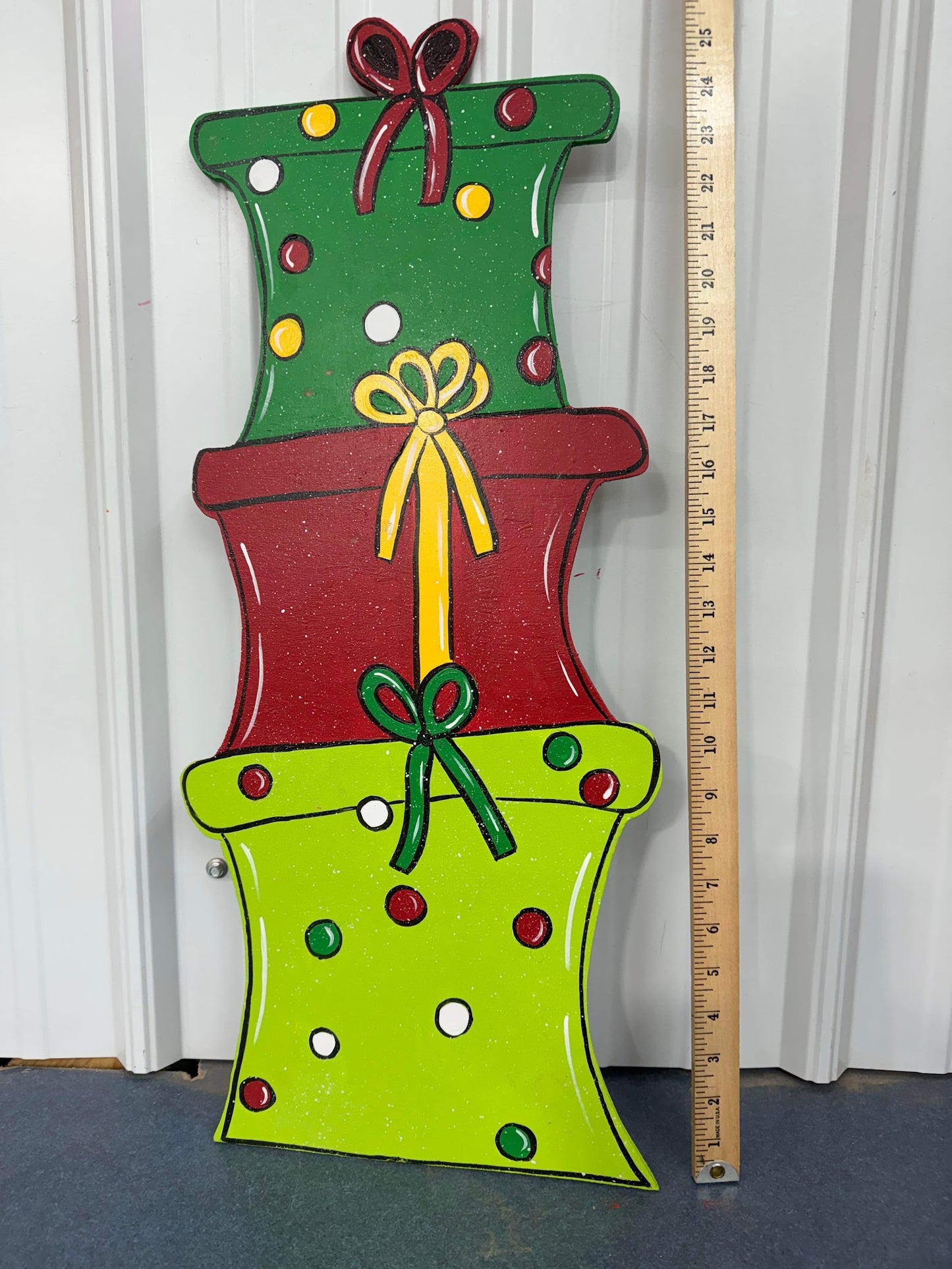 Hand Painted Wood Yard Art - Christmas Presents - Holiday Display Lawn and Garden Outdoor Decoration