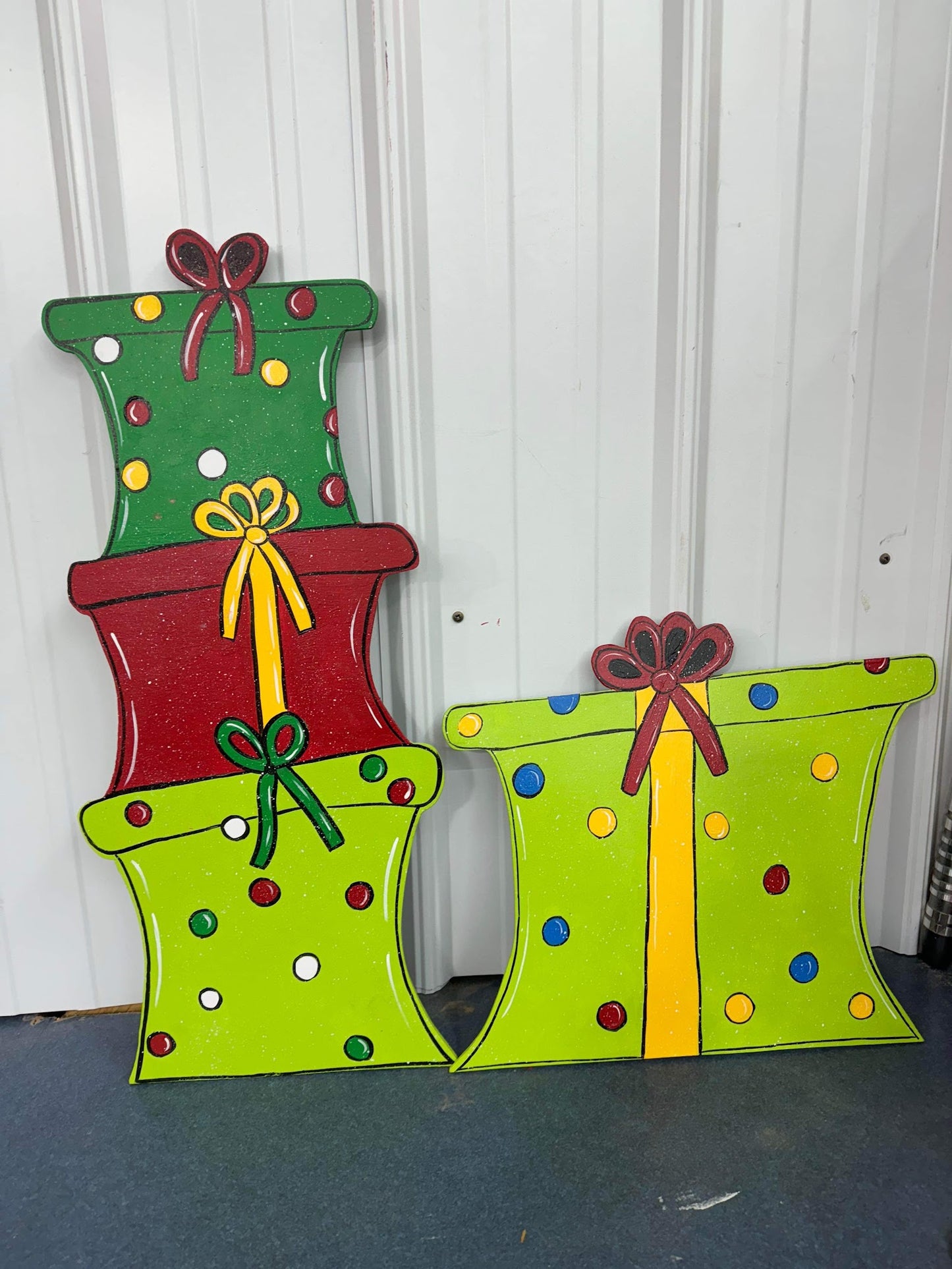 Hand Painted Wood Yard Art - Christmas Presents - Holiday Display Lawn and Garden Outdoor Decoration