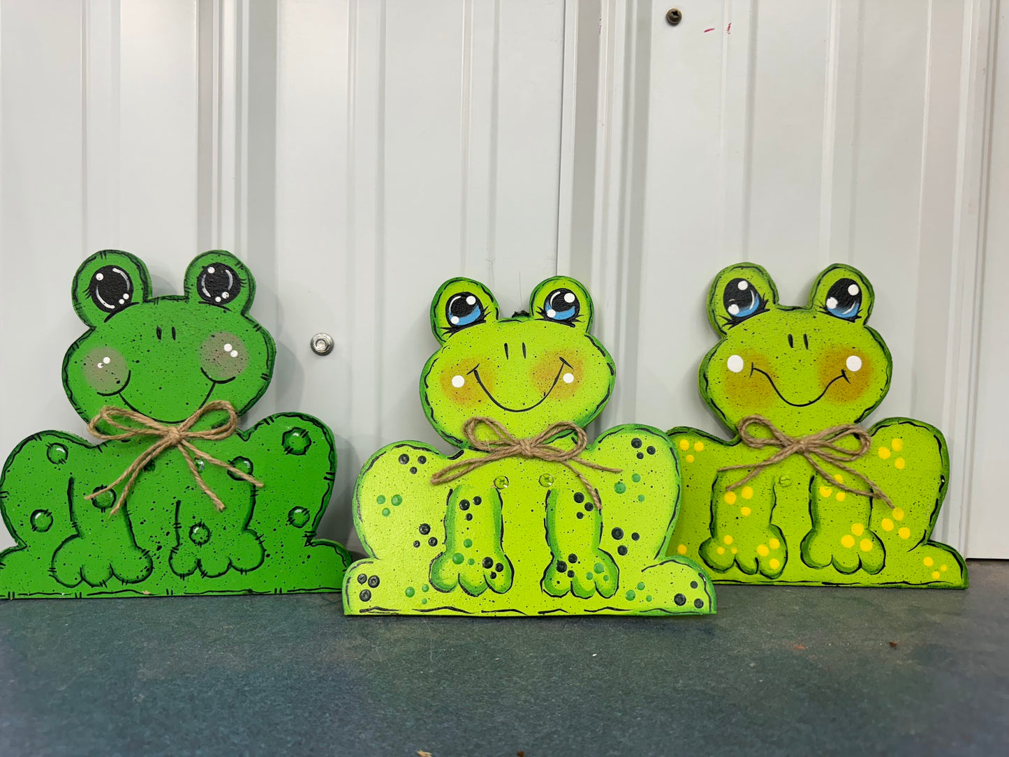 Hand Painted Wood Yard Art - Little Frog - Flower Pot or Garden - Indoor or Outdoor