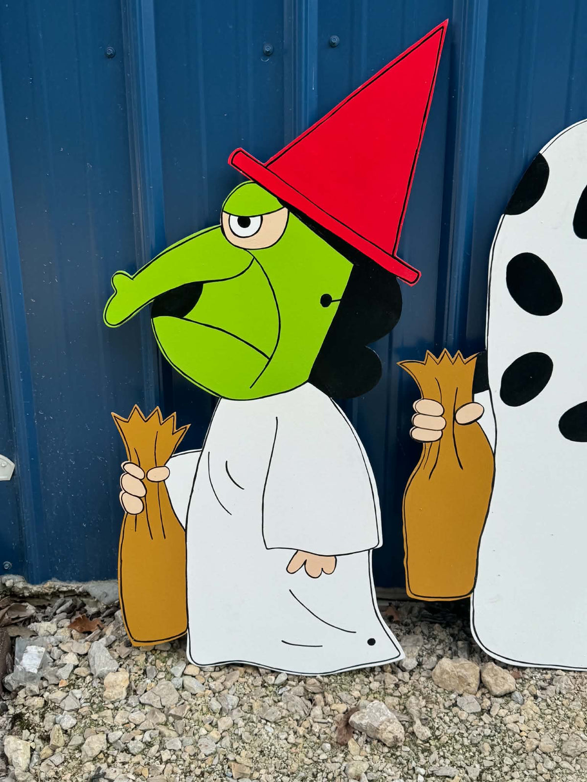 Peanuts Charlie Brown Trick or Treat Gang - Outdoor or Indoor - Fall and Halloween Yard Art Decor Wooden